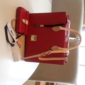 Dooney & Bourke "Janine" Crossbody/Handbag